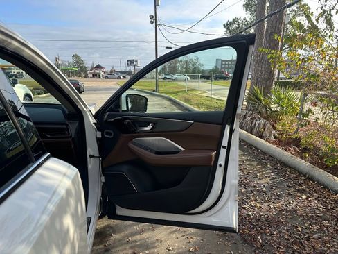 Used 2023 Acura MDX SH-AWD w/ Advance Package image 27