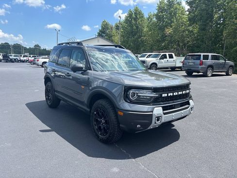New 2026 Ford Bronco Sport Badlands w/ Sasquatch Badlands Package AWD/4WD image 3