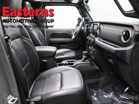 Used 2021 Jeep Wrangler Unlimited Sahara w/ Cold Weather Group image 26