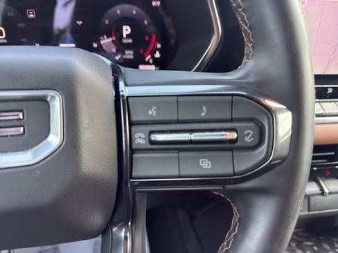 Used 2026 GMC Canyon AT4 AWD/4WD image 23