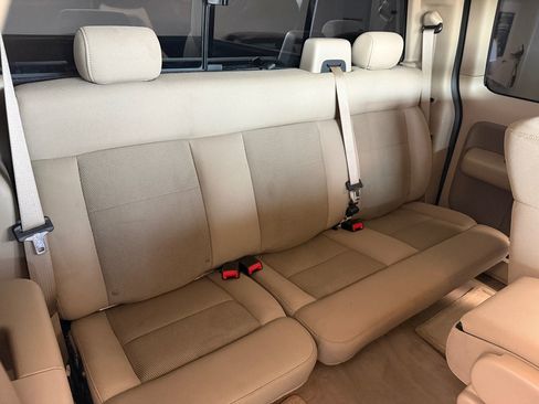 Used 2005 Ford F150 STX RWD image 25