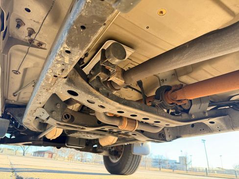 Used 2004 Nissan Frontier XE Desert Runner w/ (VTP) Value Truck Pkg image 32