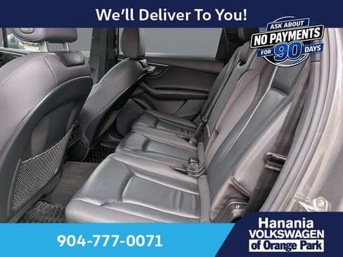 Used 2021 Audi Q7 2.0T Premium w/ Convenience Package AWD/4WD image 16