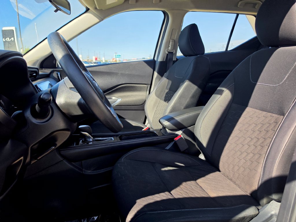 Used 2023 Nissan Kicks SV FWD image 10