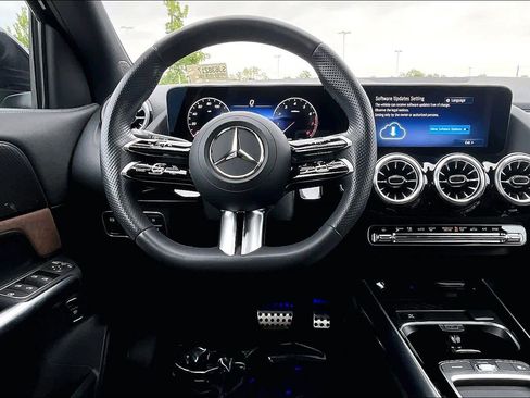 Used 2025 Mercedes-Benz GLA 250 image 6