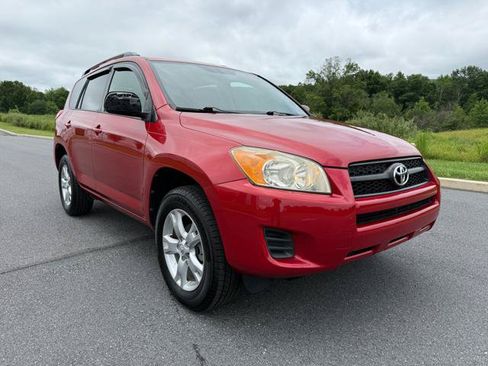 Used 2011 Toyota RAV4 4WD w/ Upgrade Value Pkg image 3