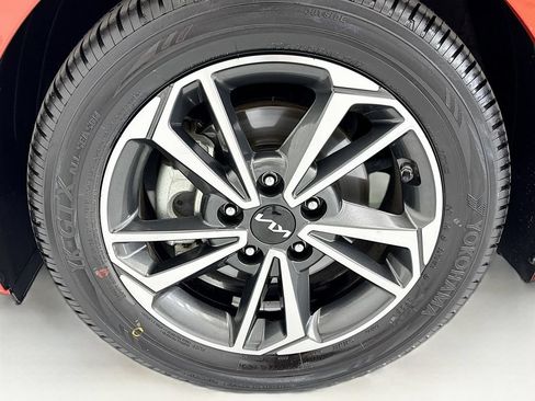 Used 2023 Kia Forte LXS w/ LXS Technology Package FWD image 29