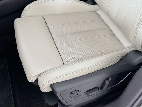 Used 2025 Audi Q5 Premium Plus AWD/4WD image 20