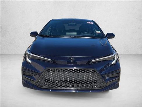 Certified 2025 Toyota Corolla SE image 2