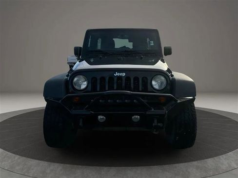 Used 2013 Jeep Wrangler Unlimited Sport image 8