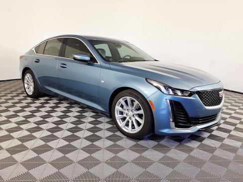 Certified 2024 Cadillac CT5 Luxury RWD image 3