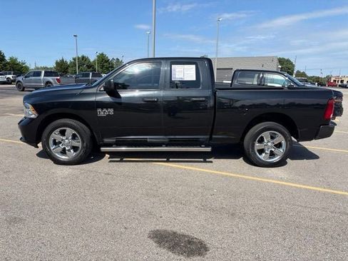 Used 2019 RAM 1500 Express AWD/4WD image 14