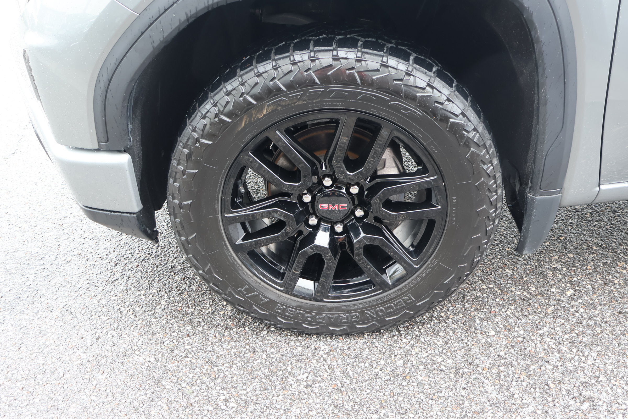 Used 2023 GMC Sierra 1500 Elevation AWD/4WD image 13