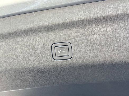 New 2026 Chevrolet Tahoe Premier AWD/4WD image 14