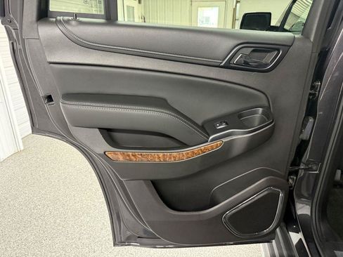 Used 2015 Chevrolet Tahoe LTZ AWD/4WD image 36