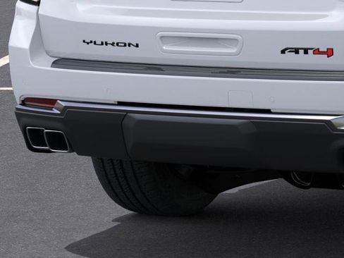 New 2026 GMC Yukon AT4 Ultimate AWD/4WD image 14
