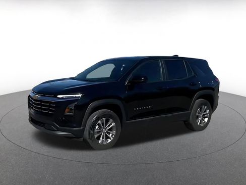 Used 2025 Chevrolet Equinox LT image 7