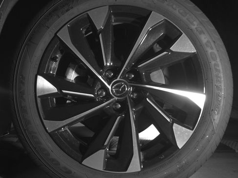 Used 2025 MAZDA CX-50 2.5 Hybrid w/ Premium Plus Pkg image 12