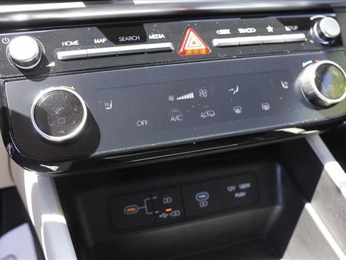 Certified 2026 Hyundai Tucson SEL AWD/4WD image 19