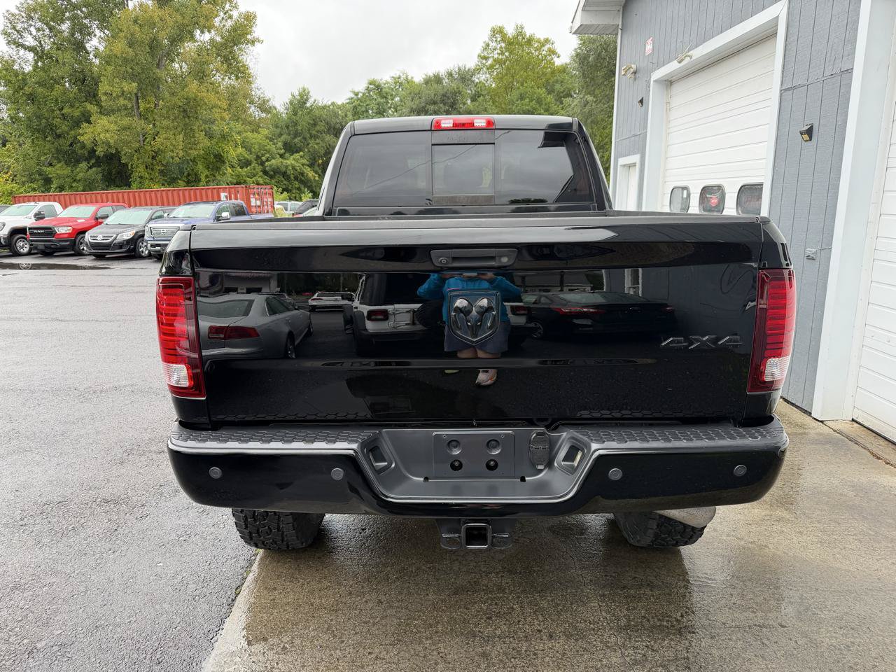 Used 2014 RAM 2500 Laramie w/ Black Appearance Group AWD/4WD image 5