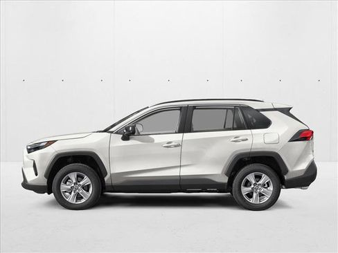 New 2025 Toyota RAV4 LE image 3