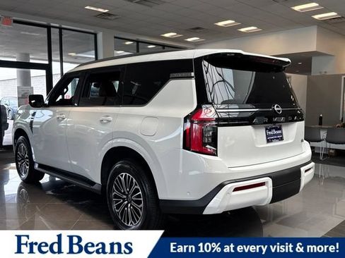 New 2026 Nissan Armada SL w/ Captain's Chari Seat Package AWD/4WD image 6
