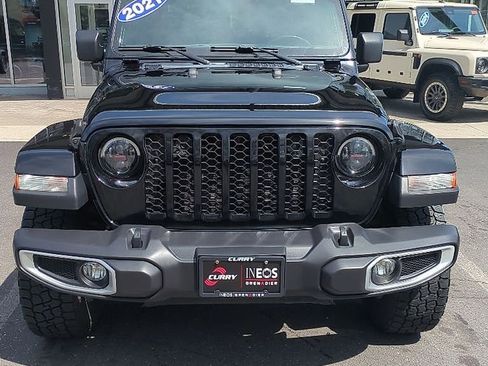 Used 2021 Jeep Gladiator Sport AWD/4WD image 3