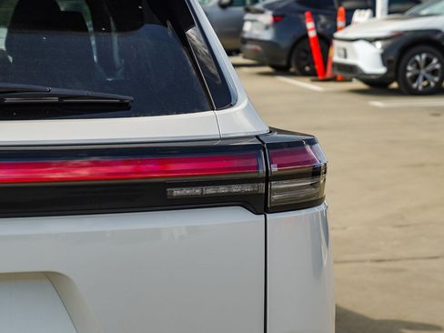 New 2026 Toyota bZ Woodland AWD/4WD image 8