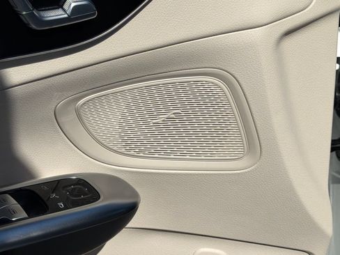 Certified 2023 Mercedes-Benz C 300 Sedan image 21