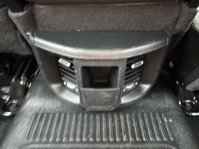 Used 2021 RAM 2500 Tradesman w/ Chrome Appearance Group AWD/4WD image 19