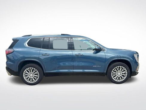 Used 2025 GMC Acadia Denali w/ LPO, All-Weather Package AWD/4WD image 12
