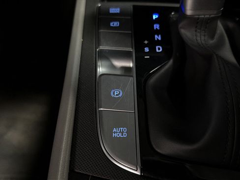 Used 2023 Hyundai Elantra SEL w/ Convenience Package FWD image 39