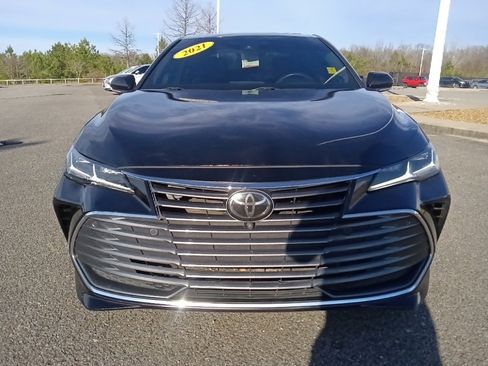Used 2021 Toyota Avalon Limited image 8