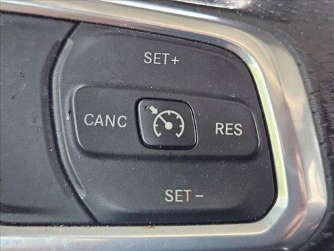Used 2021 Jeep Gladiator Mojave w/ Trailer Tow Package AWD/4WD image 20