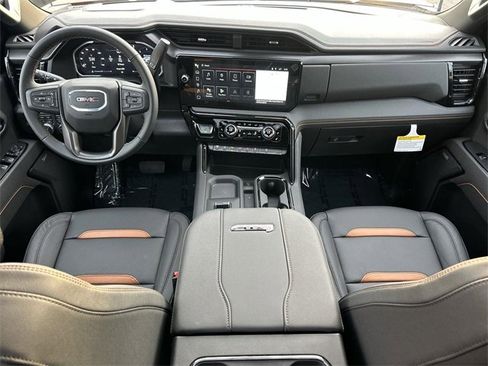 New 2026 GMC Sierra 2500 AT4 w/ AT4 Premium Plus Package image 8