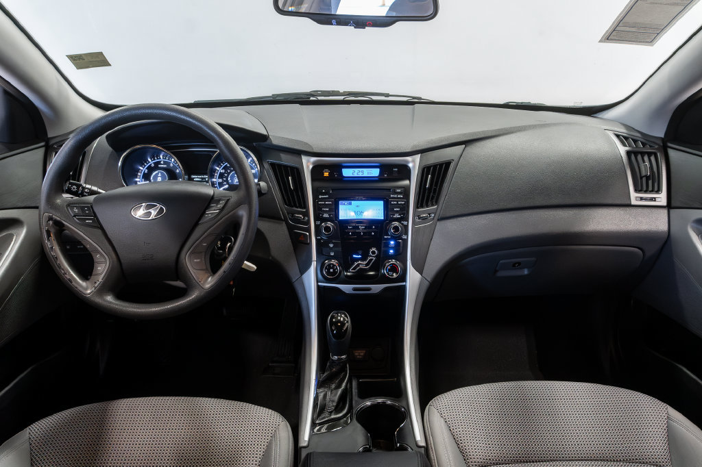 Used 2012 Hyundai Sonata GLS w/ Popular Equipment Pkg FWD image 21