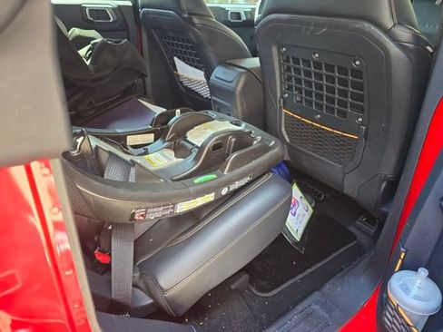 Used 2024 Ford Bronco Badlands AWD/4WD image 15