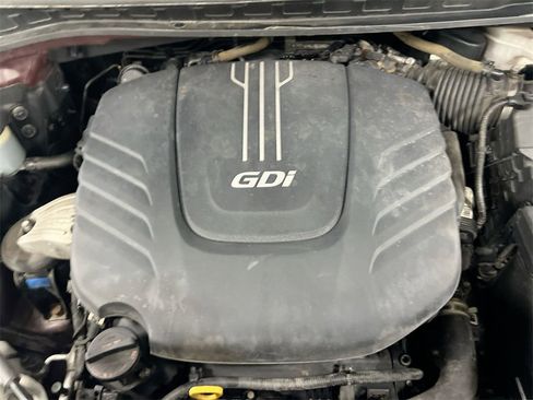 Used 2016 Kia Sedona LX image 24