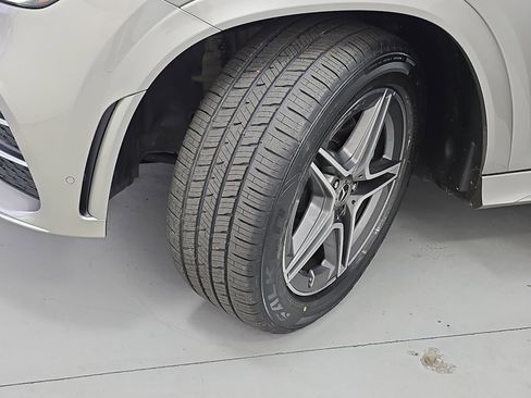 Certified 2023 Mercedes-Benz GLE 450 4MATIC image 33