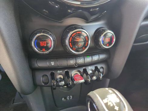 Used 2015 MINI Cooper 2-Door Hardtop FWD image 10