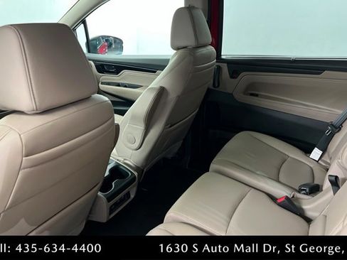 Used 2022 Honda Odyssey Touring image 18