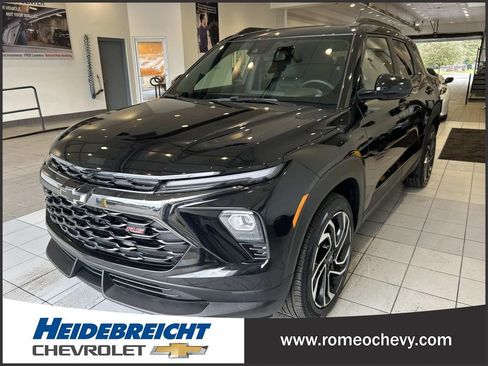 Used 2024 Chevrolet TrailBlazer RS w/ Driver Confidence Package AWD/4WD image 6