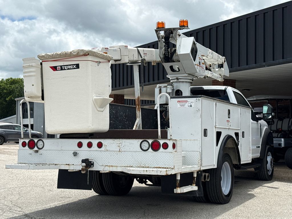 Used 2019 Ford F550 4x4 Regular Cab Super Duty image 9