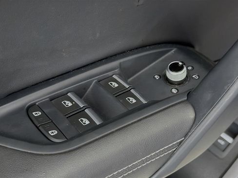 Used 2022 Audi Q5 2.0T Premium Plus w/ Premium Plus Package image 22