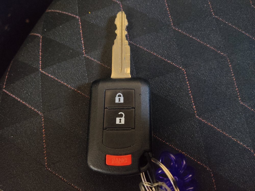 Used 2024 Mitsubishi Mirage ES FWD image 32