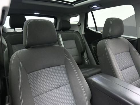 Used 2023 GMC Terrain SLE w/ Driver Convenience Package image 27