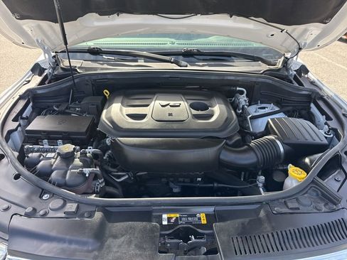 Used 2022 Dodge Durango SXT w/ Trailer Tow Group IV image 31