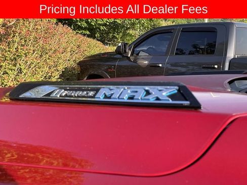 Used 2024 Toyota Tundra Limited AWD/4WD image 4