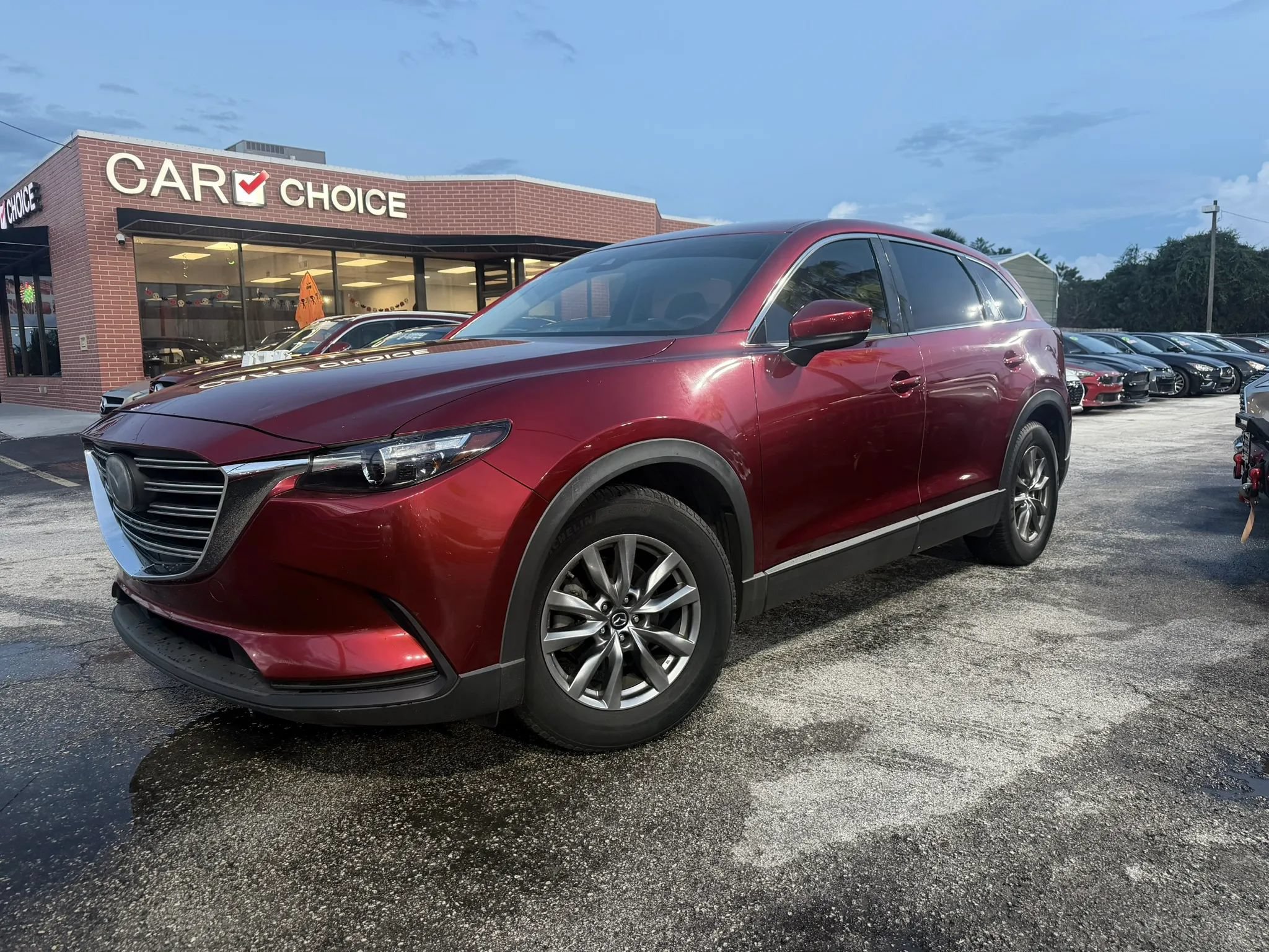 Used 2019 MAZDA CX-9 Touring AWD/4WD image 1