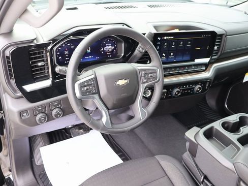 New 2026 Chevrolet Silverado 1500 LT image 25